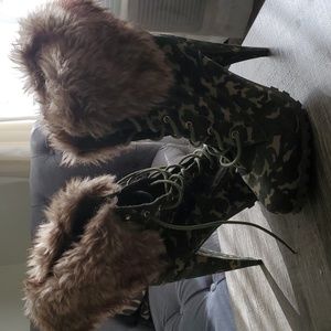 Faux Fur Army Camo Ankle Boots